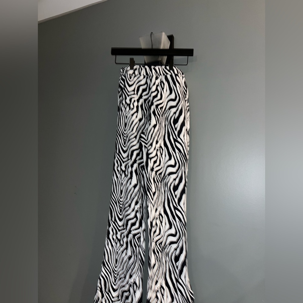 Shein Zebra pants size S